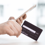 Cashback: O que é e como recuperar parte do seu dinheiro gasto em compras? Como conseguir um cartão de crédito para negativado