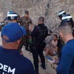 Chileno é preso por assediar crianças no Rio de Janeiro. Chileno é preso por assediar crianças no Rio de Janeiro.