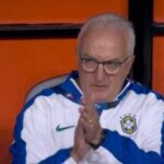 Dorival Junior elogia desempenho de Vini Jr. e compromisso do Brasil. Dorival Junior elogia desempenho de Vini Jr. e compromisso do Brasil.