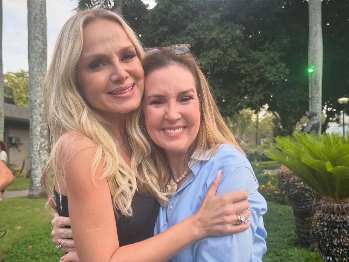 Eliana se apresenta no Fantástico pela primeira vez na Globo.