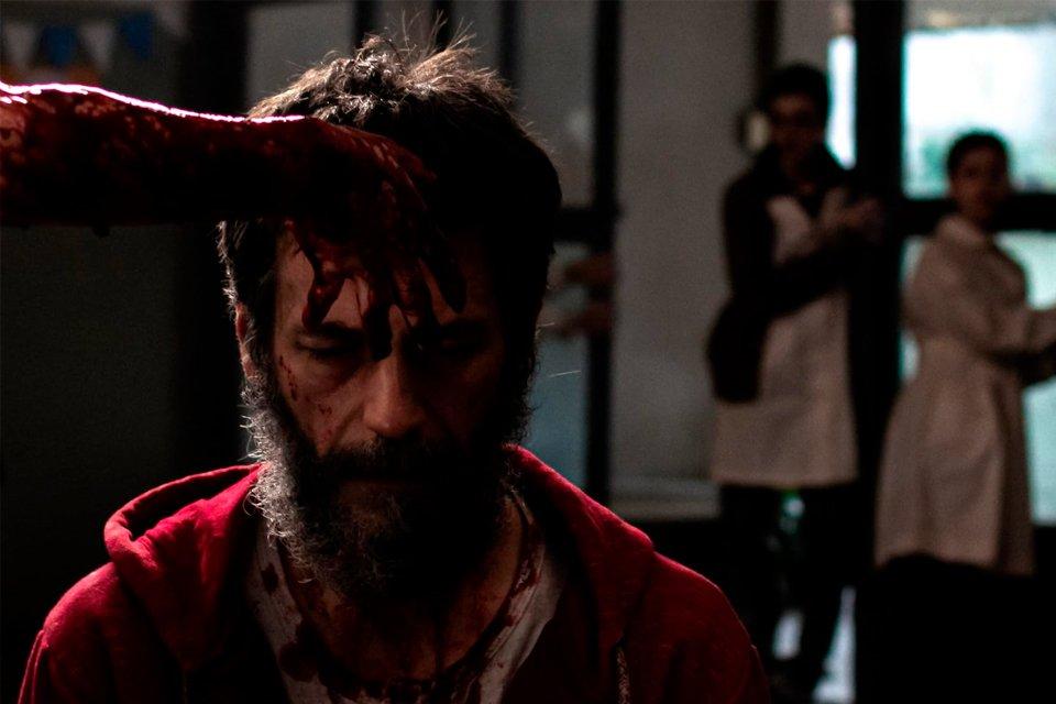 Compreendendo o Desfecho Perturbador do Aclamado Filme de Terror da Netflix.