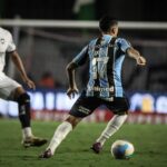 Renato pede paciência aos torcedores após derrota do Grêmio. Renato pede paciência aos torcedores após derrota do Grêmio.