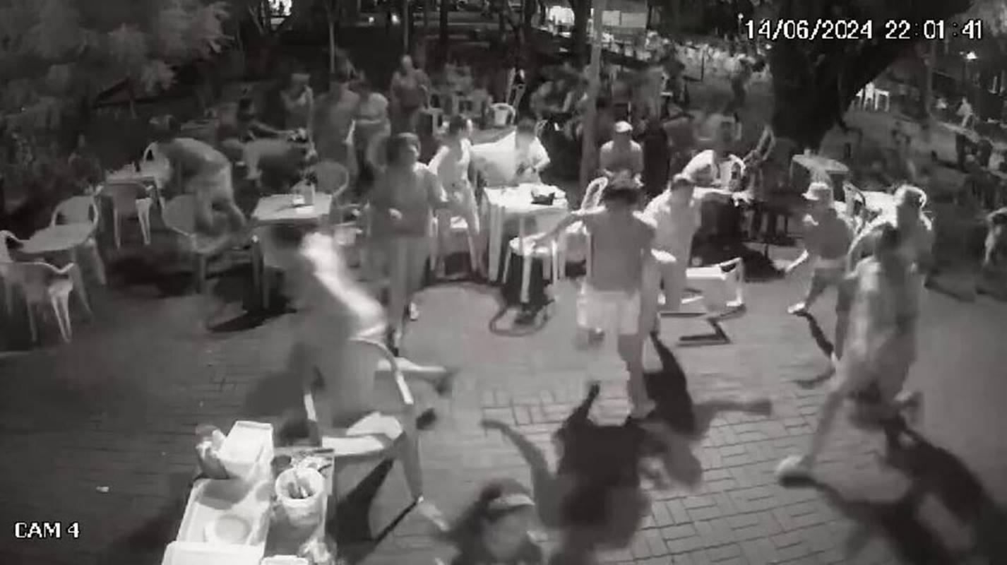 Suspeito de assassinato de bebê morre em troca de tiros com polícia.