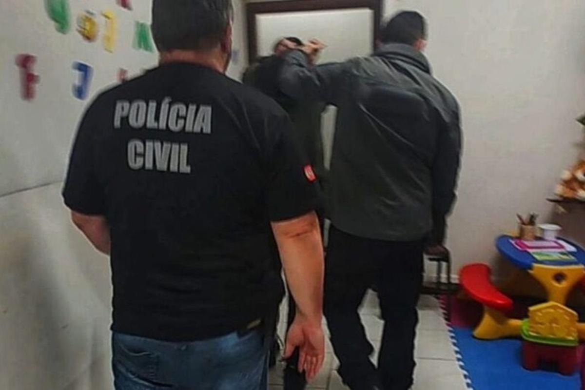 Adolescente é apreendido por abusar sexualmente de irmãs gêmeas de ...