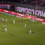 Conheça os principais lances do confronto Vitória x Botafogo na 16ª rodada do Brasileirão Betano 2024. Conheça os principais lances do confronto Vitória x Botafogo na 16ª rodada do Brasileirão Betano 2024.