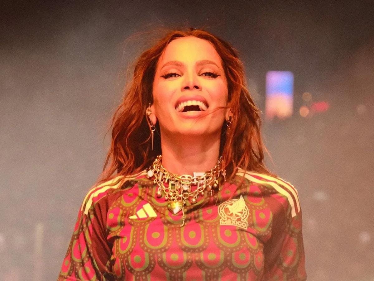 Anitta anseia por patrocinador para nova turnê no Brasil.