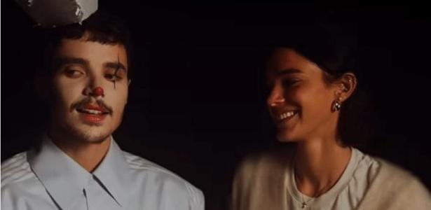 Bruna Marquezine dirige clipe de João Lucas, marido de Sasha.