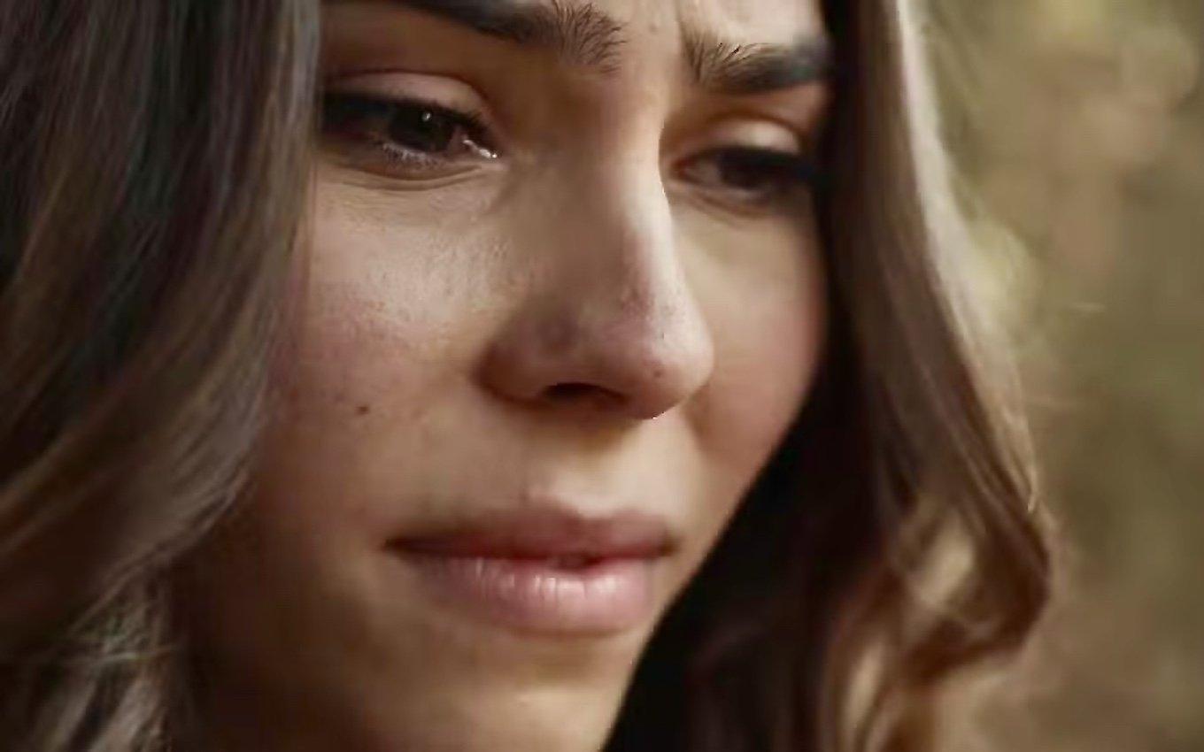 Buba enfrenta o desprezo dos pais após salvá-los da morte.