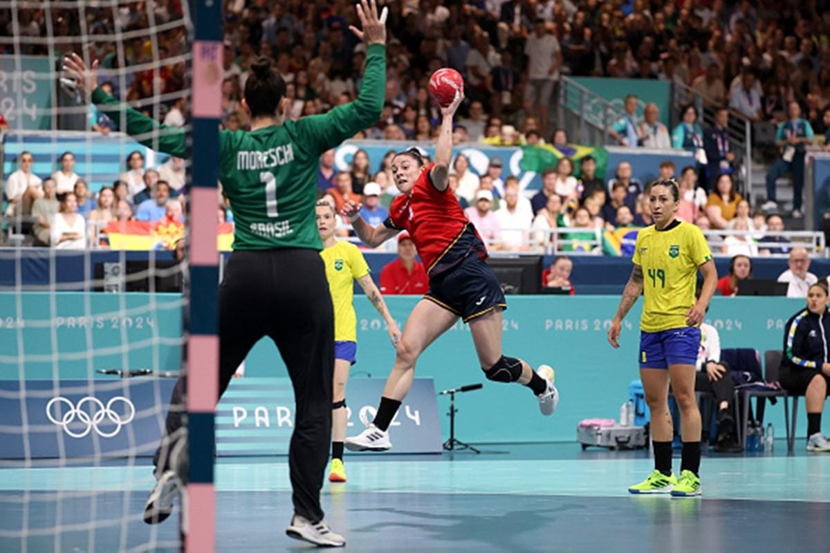 Gabi Moreschi, a estrela do handebol olímpico.
