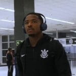 Corinthians vence Criciúma em estreia de Ramón Díaz. Corinthians vence Criciúma em estreia de Ramón Díaz.
