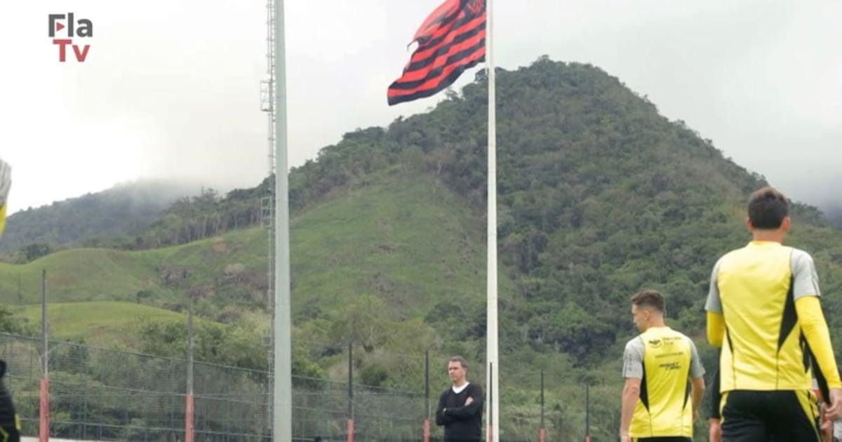 Flamengo se reapresenta e Cebolinha retorna aos treinos de campo.
