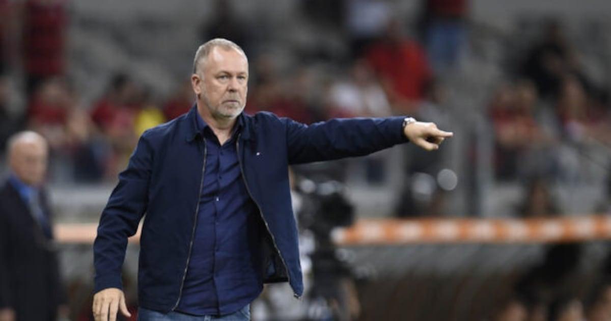 Fluminense contrata Mano Menezes para reerguer o time.