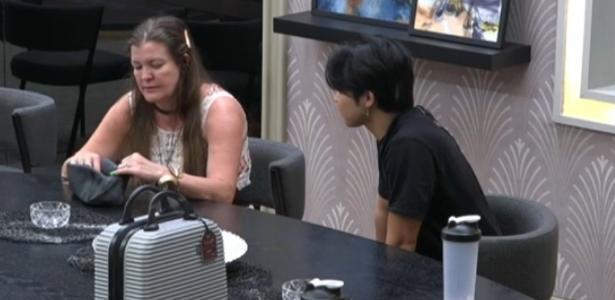 Geni lamenta discórdia com Any antes de sair do reality.