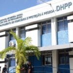 Jovem assassinada a tiros na rua de Recife. Jovem assassinada a tiros na rua de Recife.