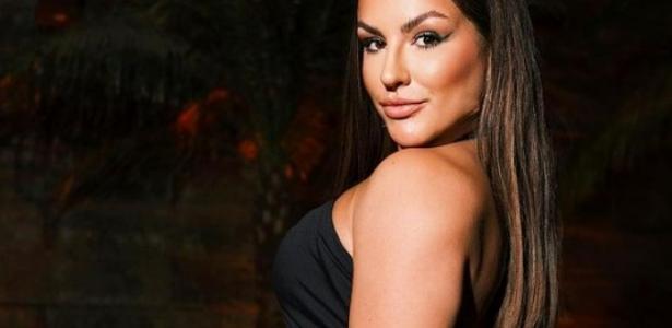 Kéfera Buchmann mostra figura musculosa em look fitness.