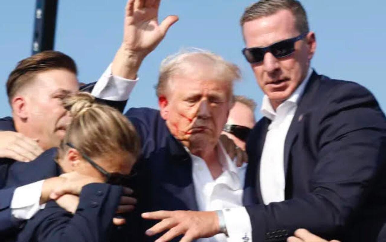 Líderes políticos prestam solidariedade a Trump após ataque.