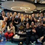 Acordos musicais da Fresno: a parceria entre a editora de Lucas Silveira e a Warner Chappell. Acordos musicais da Fresno: a parceria entre a editora de Lucas Silveira e a Warner Chappell.