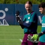 Primeiro treino do PSG sob o comando de Luis Enrique. Primeiro treino do PSG sob o comando de Luis Enrique.
