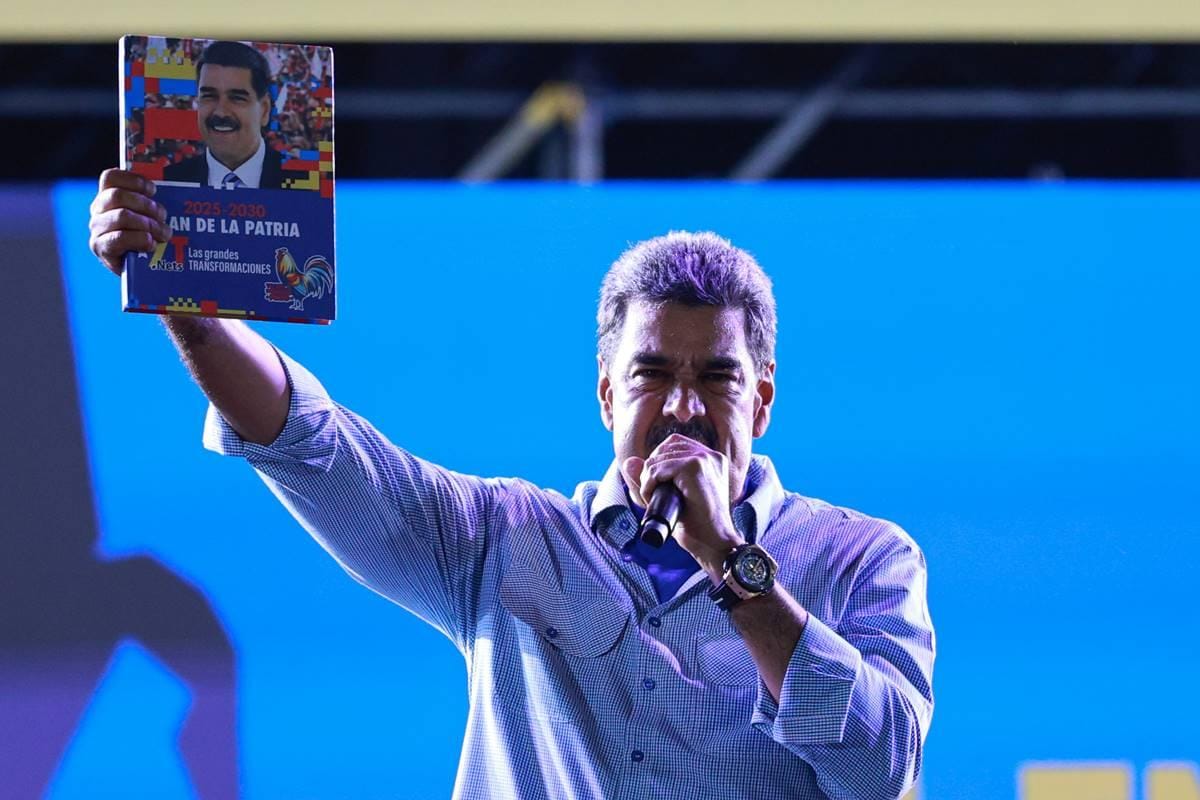 Maduro fecha fronteiras venezuelanas antes de eleições.