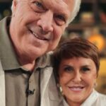 Descoberta inesperada: Homem morto embaixo da cama. Descoberta inesperada: Homem morto embaixo da cama.