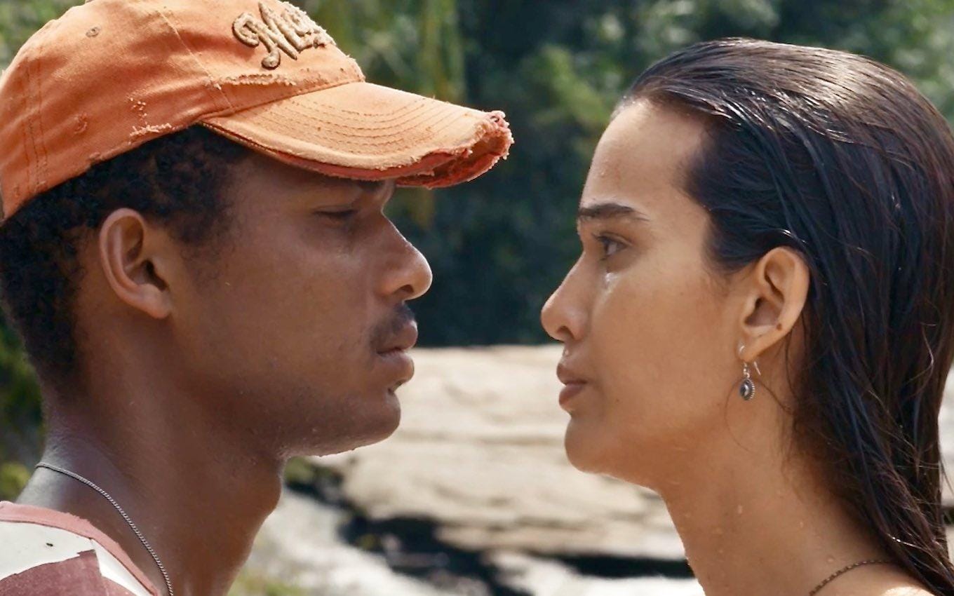 Mariana enfrenta traição inesperada com João Pedro.