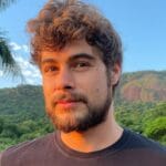 Rafael Vitti embarca na Netflix após ficar fora da Globo. Rafael Vitti embarca na Netflix após ficar fora da Globo.
