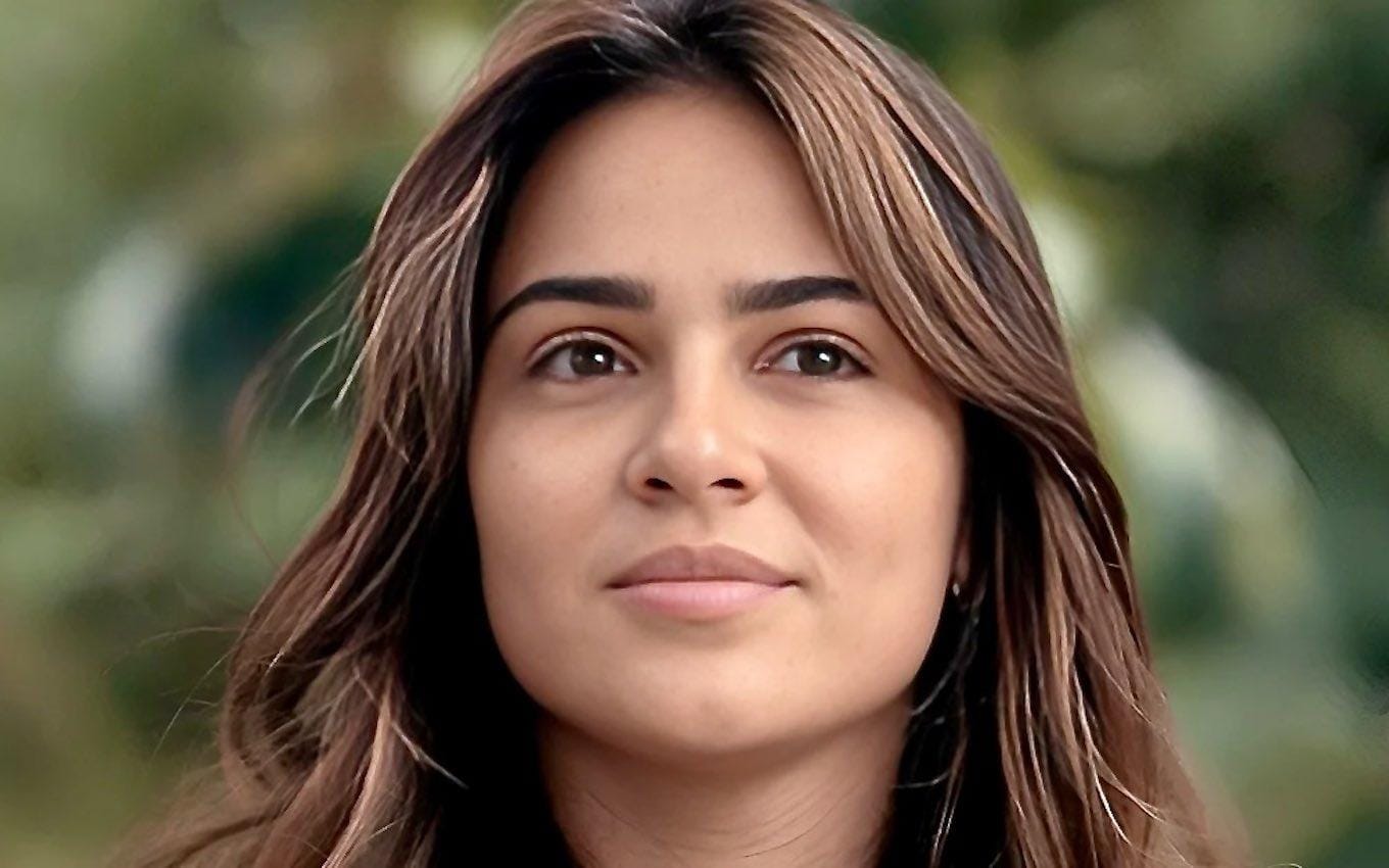 Superar dificuldades com trabalho duro: o caminho de Sandra em Renascer.