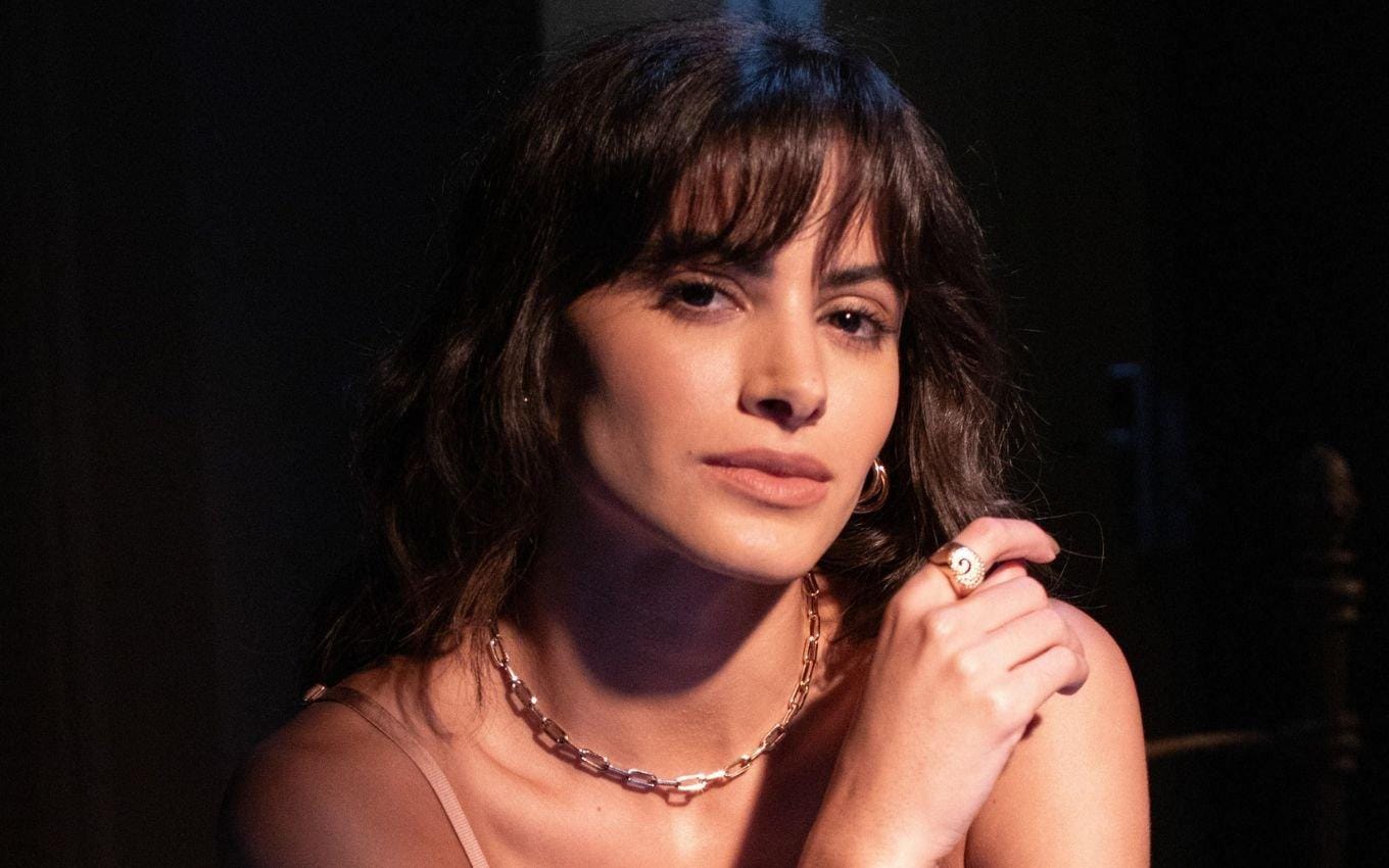 Zélia Noronha, a ex de Artur, mexe com Quinota no No Rancho Fundo.