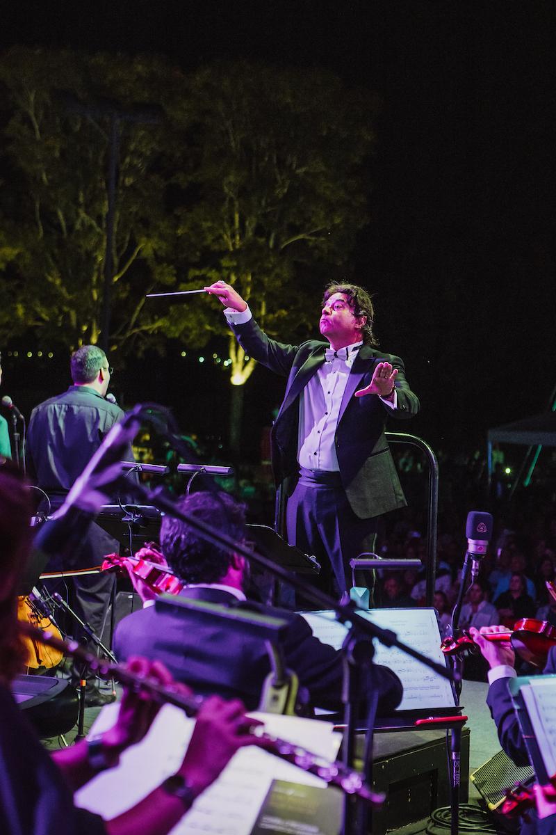 Apresentações emocionantes de musicais da Broadway no Iate in Concert.