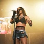 "Anitta leva hits do 'Funk Generation' ao VMA 2024." "Anitta leva hits do 'Funk Generation' ao VMA 2024."