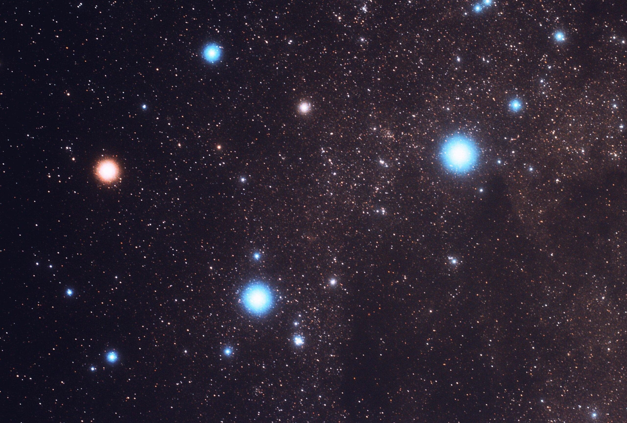 Evolução fascinante de uma nebulosa cósmica.