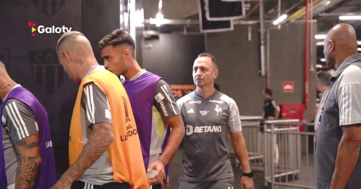 Alegria e vibração nos bastidores da classificação do Atlético-MG para as quartas da Libertadores.