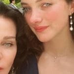 Atriz celebra a independência das filhas e sua liberdade sexual. Atriz celebra a independência das filhas e sua liberdade sexual.