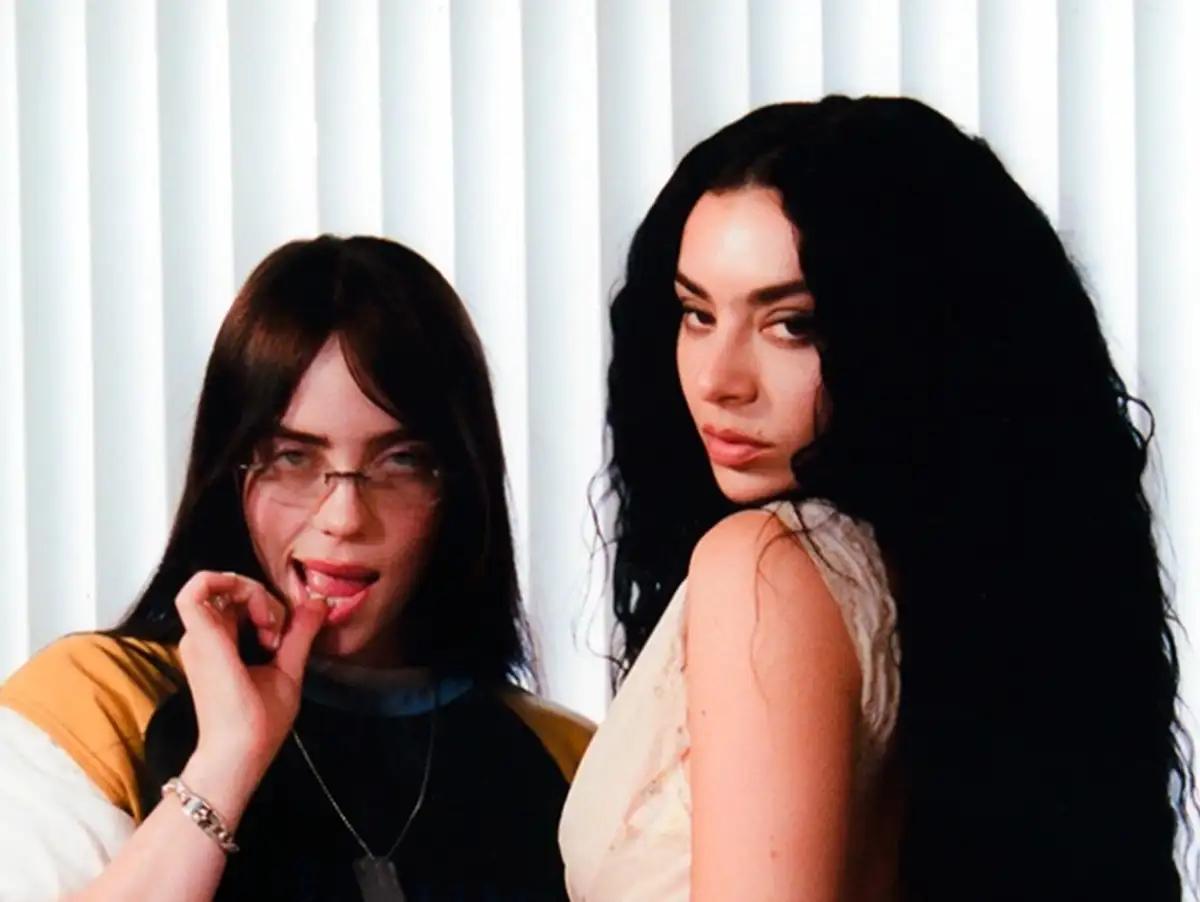 Charli XCX e Billie Eilish se unem em colaboração inesperada.