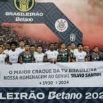Fluminense e Corinthians, times queridos de Silvio Santos, empatam em jogo sem gols.