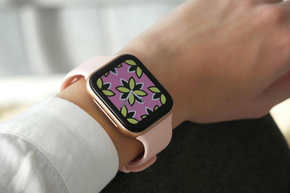 Como personalizar seu smartwatch com fotos.