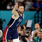 Curry brilha na final olímpica e deixa os internautas eufóricos.