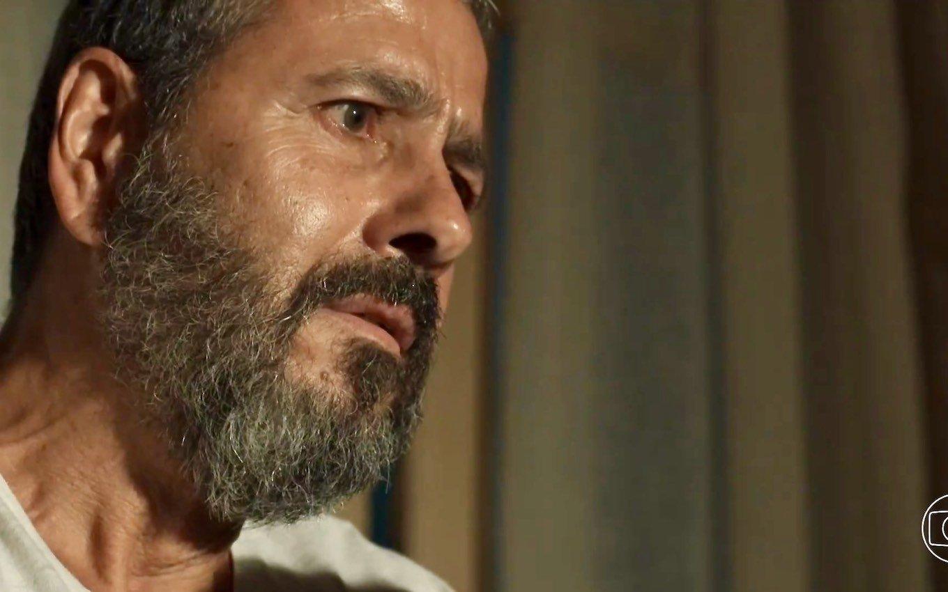 Motorista tem alucinação e enfrenta a morte na despedida.