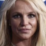 Família preocupada com Britney Spears após retomar relacionamento com ex. Família preocupada com Britney Spears após retomar relacionamento com ex.