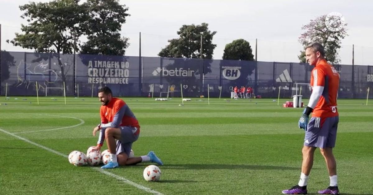 Cruzeiro se prepara para enfrentar Boca Juniors na Sul-Americana.