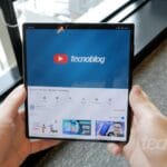 Huawei revela lançamento de smartphone dobrável com três telas em setembro. Huawei revela lançamento de smartphone dobrável com três telas em setembro.