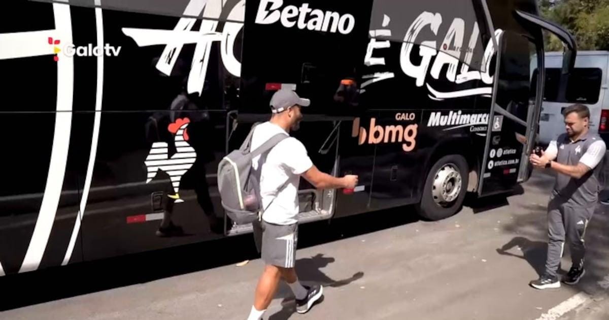 Galo chega a São Paulo para as quartas da Copa do Brasil.