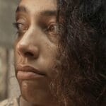 Joana empurra Zinha para perder a virgindade com Lilith.