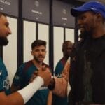 Kevin Durant visita PSG e conhece jogadores olímpicos.