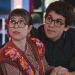 Lupita recebe alerta do além e cancela encontro com Guto. Lupita recebe alerta do além e cancela encontro com Guto.