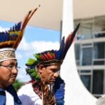 Indígena critica falta de intérprete durante sessão no STF. Indígena critica falta de intérprete durante sessão no STF.