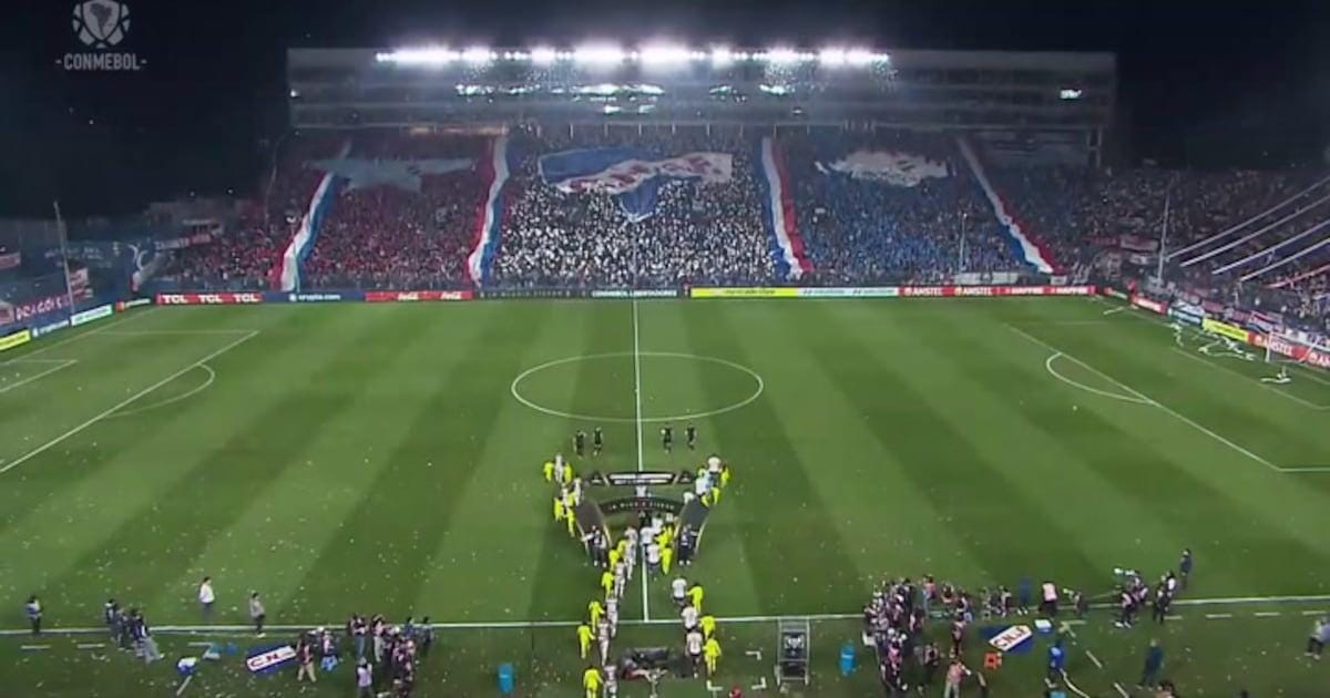 Empate emocionante entre Nacional e São Paulo na Libertadores.