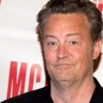 A queda do ator Matthew Perry e a continuação do tráfico de drogas pela "rainha da cetamina". A queda do ator Matthew Perry e a continuação do tráfico de drogas pela "rainha da cetamina".