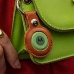 Rastreador da Motorola chega ao Brasil com promessa de precisão. Rastreador da Motorola chega ao Brasil com promessa de precisão.