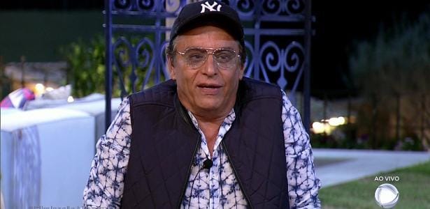 Cantora morre por overdose de cocaína, diz sua cunhada.